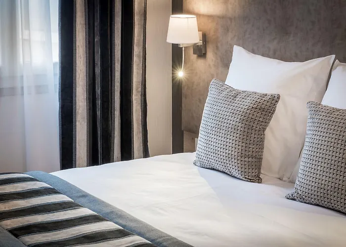 فندق Le Rive Droite & 4*