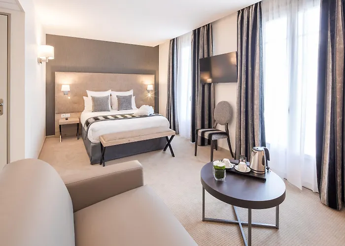 Le Rive Droite & لورد