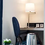 Le Rive Droite & Hotel Lourdes