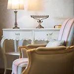 Le Rive Droite & Hotel Lourdes