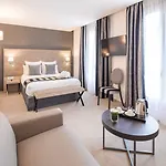 Le Rive Droite & Lourdes