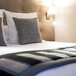 Le Rive Droite & Hotel Lourdes