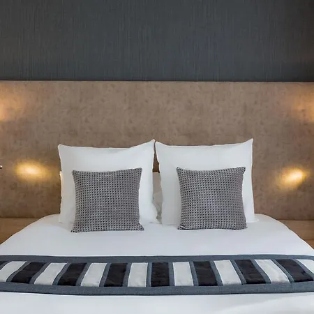 فندق Le Rive Droite & لورد