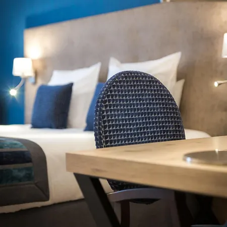 Le Rive Droite & Ξενοδοχείο 4*