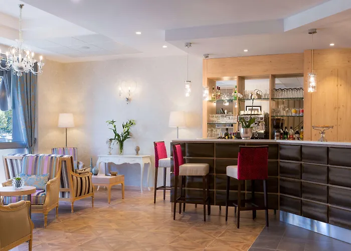 Le Rive Droite & Szálloda 4*