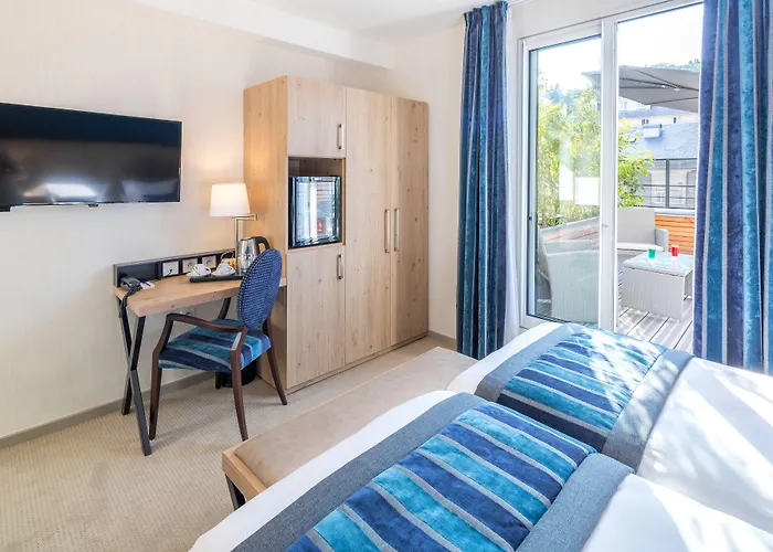 Le Rive Droite&spa 4* Lourdes