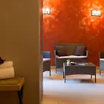 Le Rive Droite & 4*