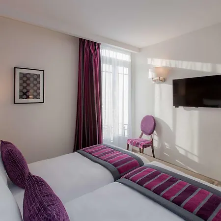 Отель Best Western Plus Le Rive Droite & Spa Лурд