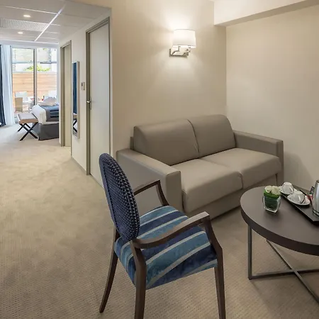 Best Western Plus Le Rive Droite & Spa Отель 4*