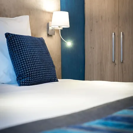 Отель Best Western Plus Le Rive Droite & Spa 4*