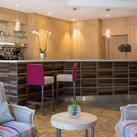 Best Western Plus Le Rive Droite & Spa 4*