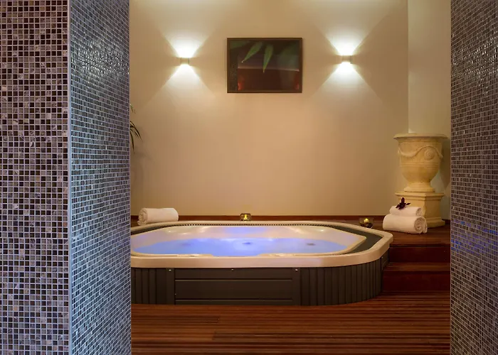 Le Rive Droite & Lourdes