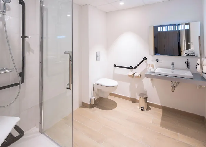 Hotel Le Rive Droite & Lourdes