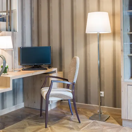 Le Rive Droite & Otel